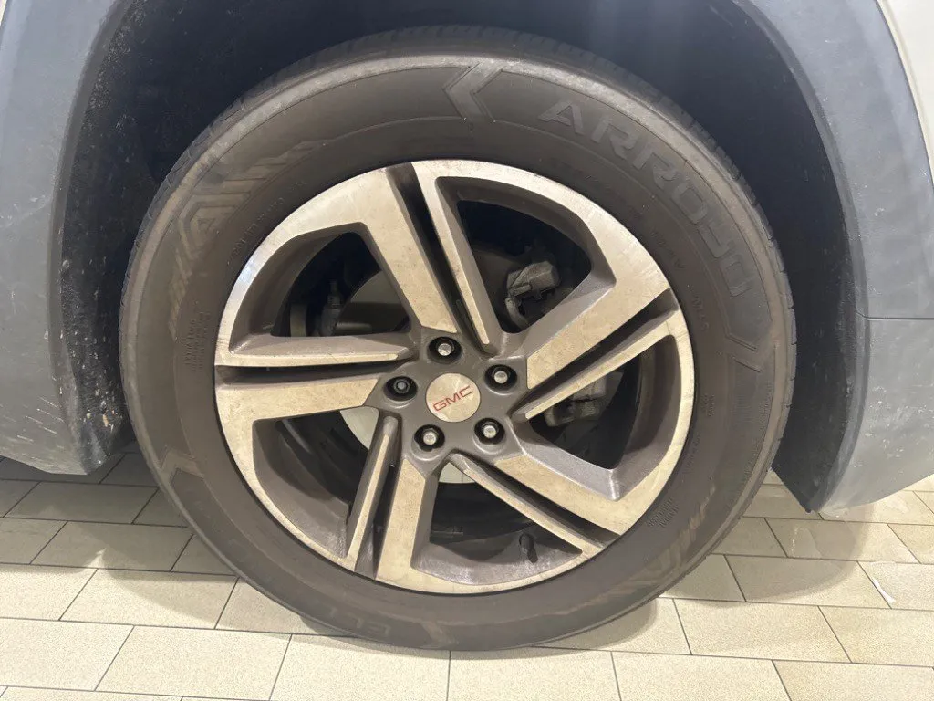 2019 GMC Terrain SLT thumbnail 4