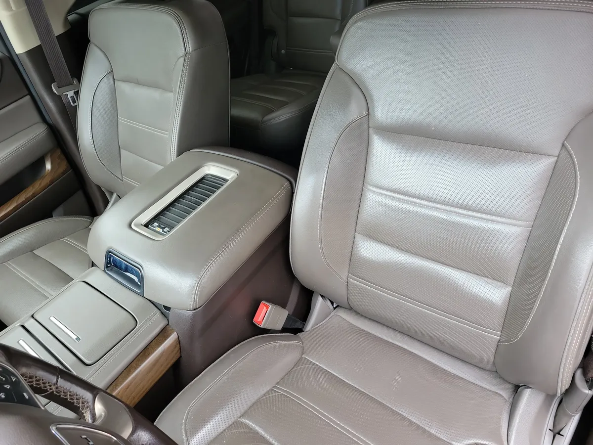 2019 GMC Yukon Denali thumbnail 11