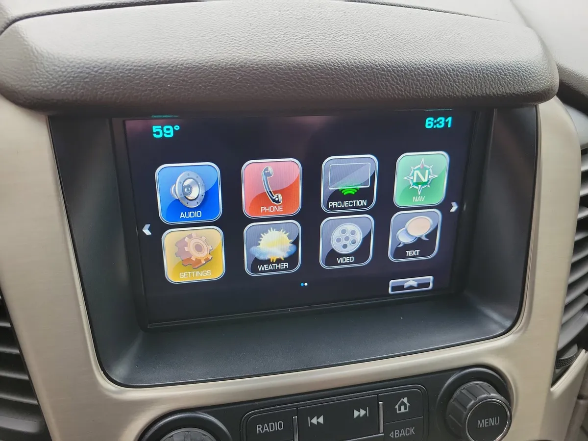 2019 GMC Yukon Denali thumbnail 17