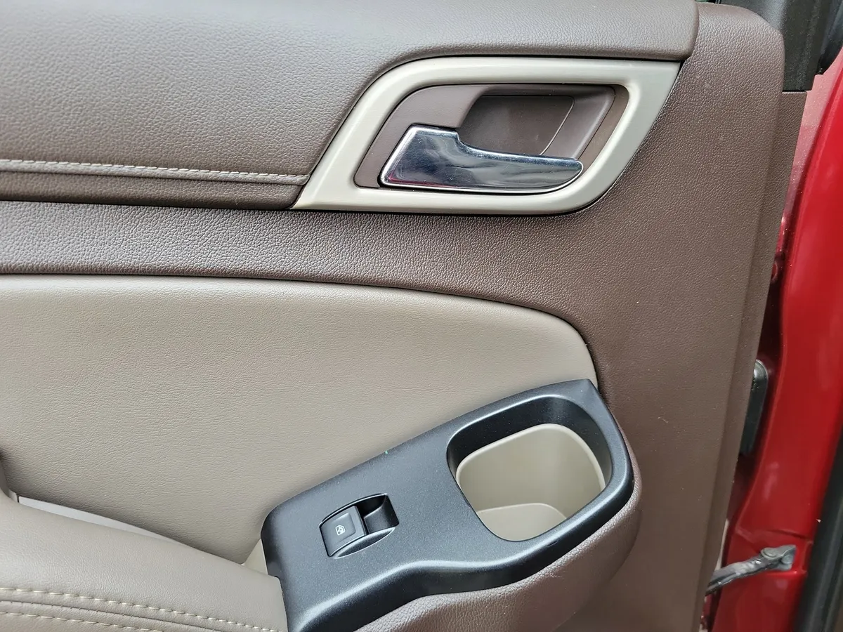 2019 GMC Yukon Denali thumbnail 25