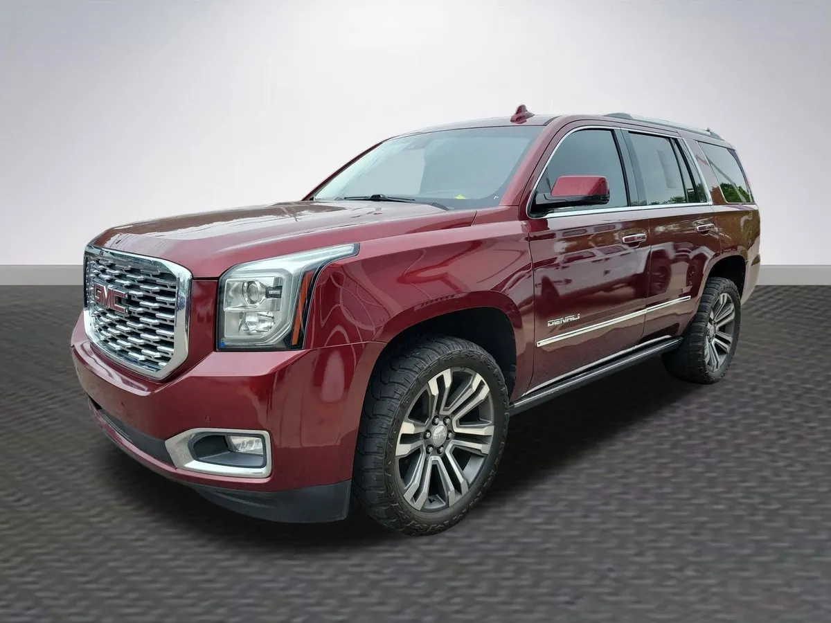 2019 GMC Yukon Denali thumbnail 3