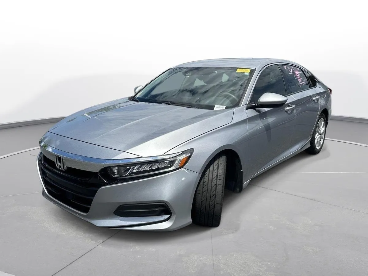 2019 Honda Accord Sedan LX 1.5T thumbnail 2