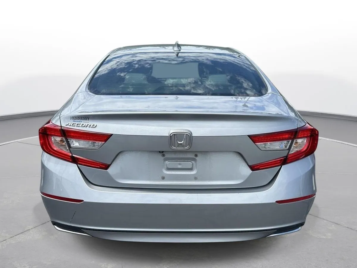 2019 Honda Accord Sedan LX 1.5T thumbnail 7