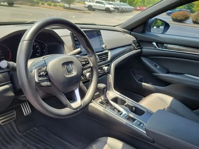 2019 Honda Accord Sport thumbnail 11