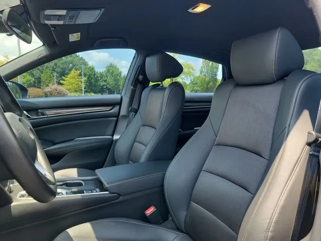 2019 Honda Accord Sport thumbnail 12