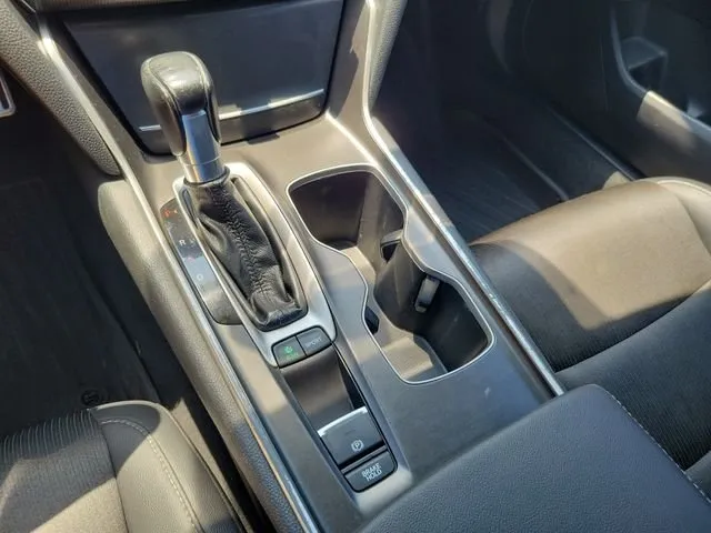 2019 Honda Accord Sport thumbnail 22