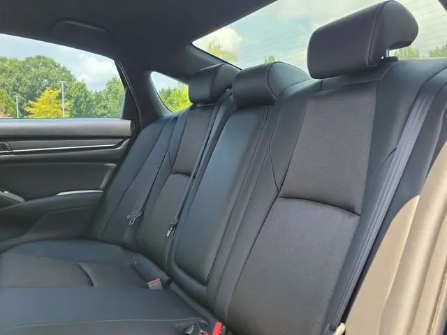 2019 Honda Accord Sport thumbnail 8