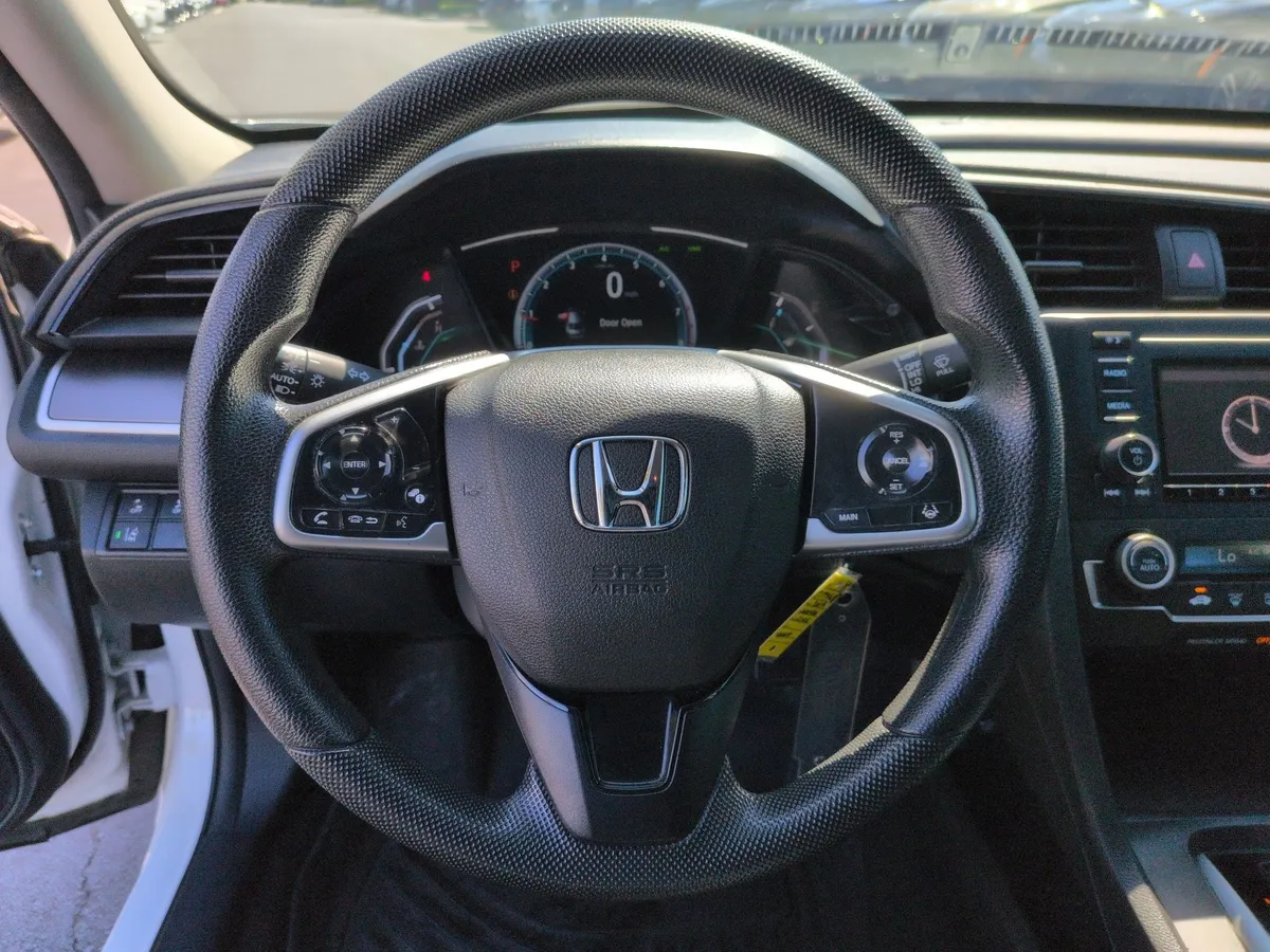 2019 Honda Civic LX thumbnail 17