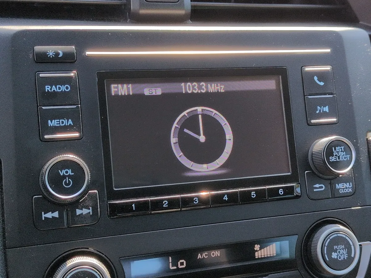 2019 Honda Civic LX thumbnail 22