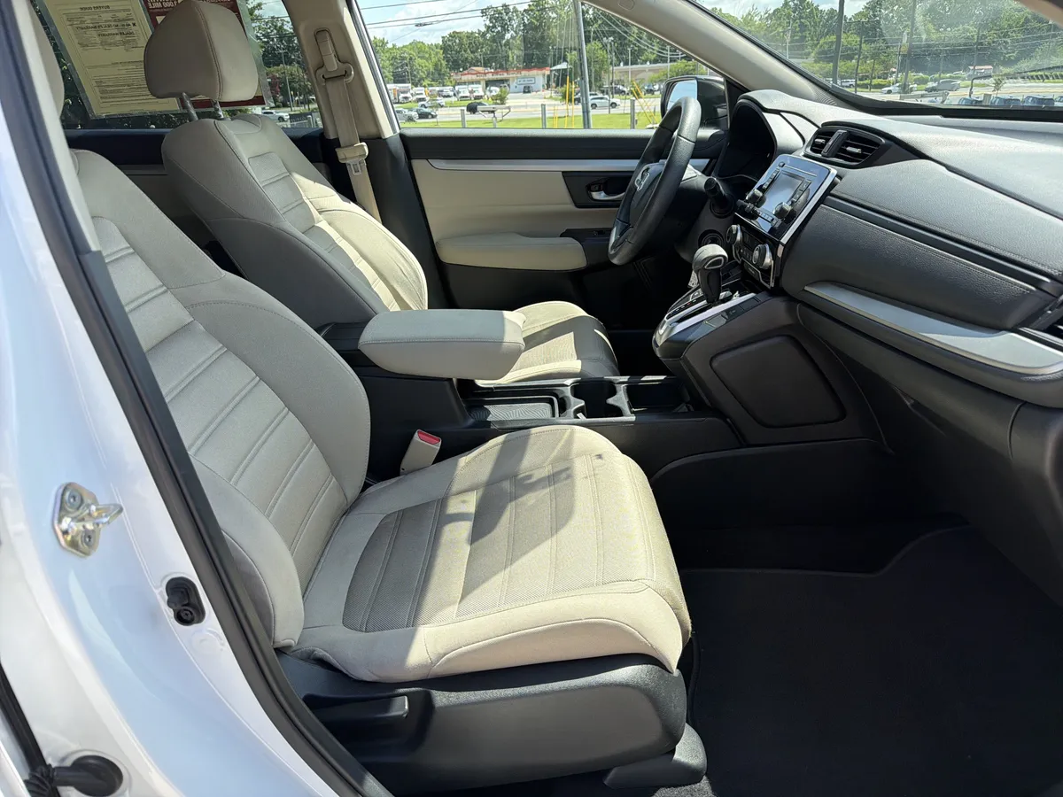 2019 Honda CR-V LX thumbnail 27