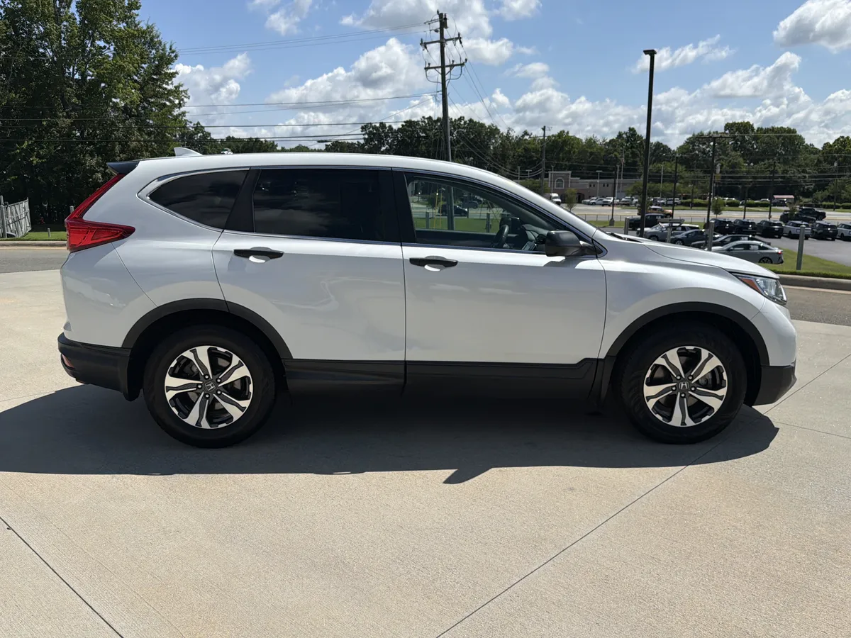2019 Honda CR-V LX thumbnail 28