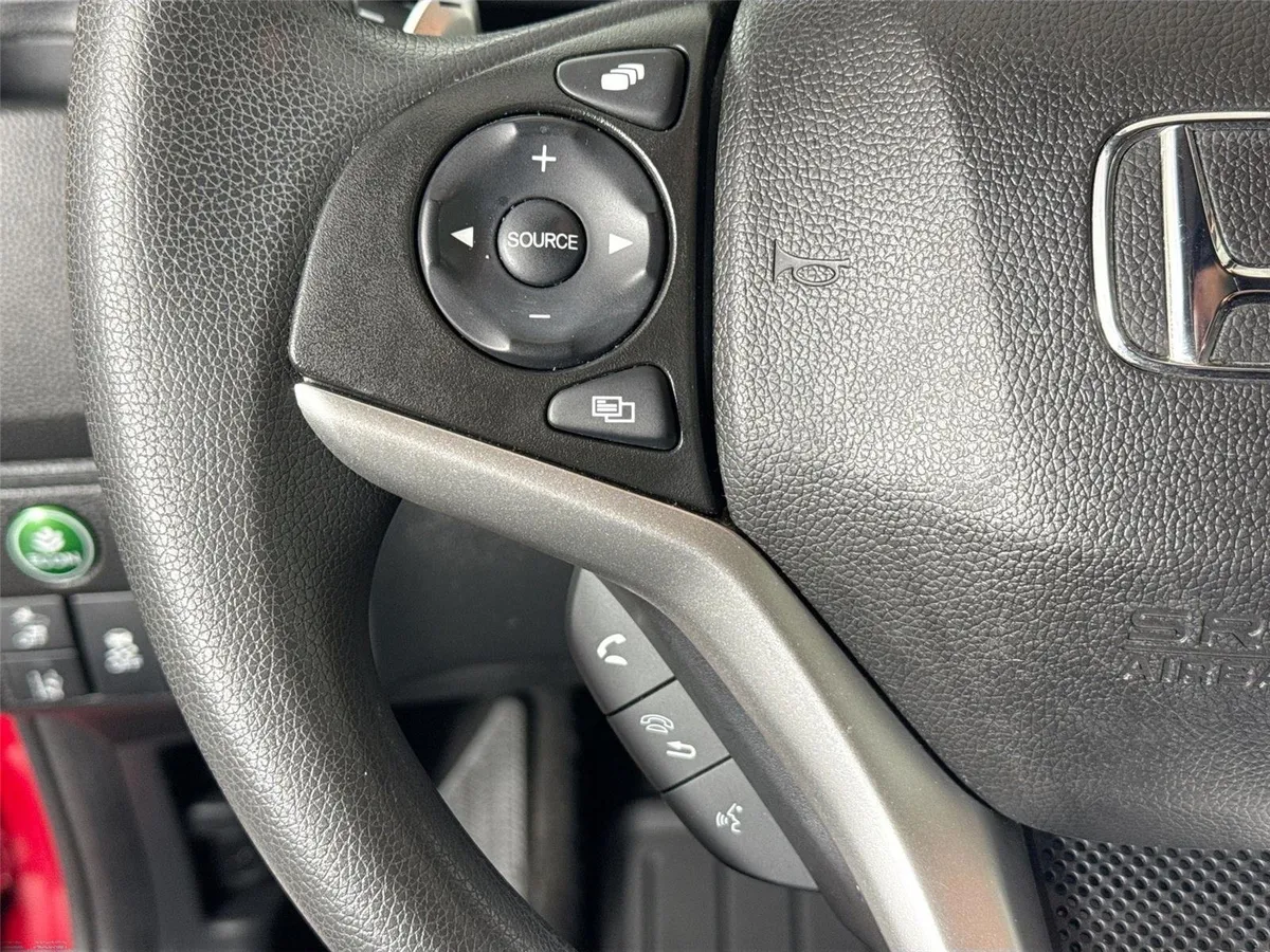 2019 Honda Fit EX thumbnail 16
