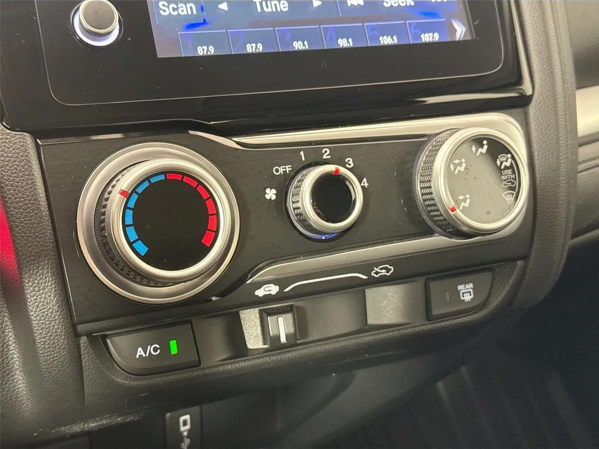 2019 Honda Fit EX thumbnail 24