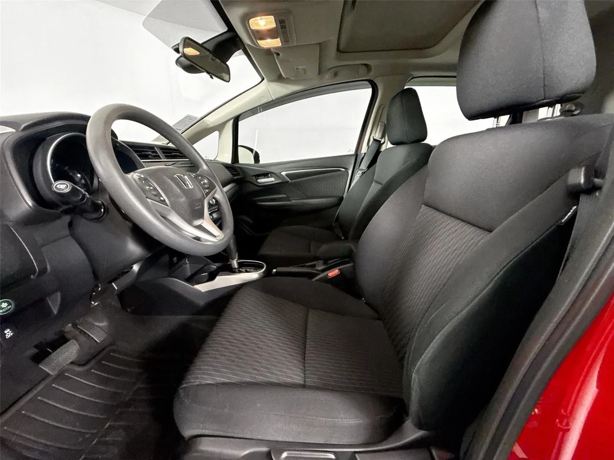 2019 Honda Fit EX thumbnail 3