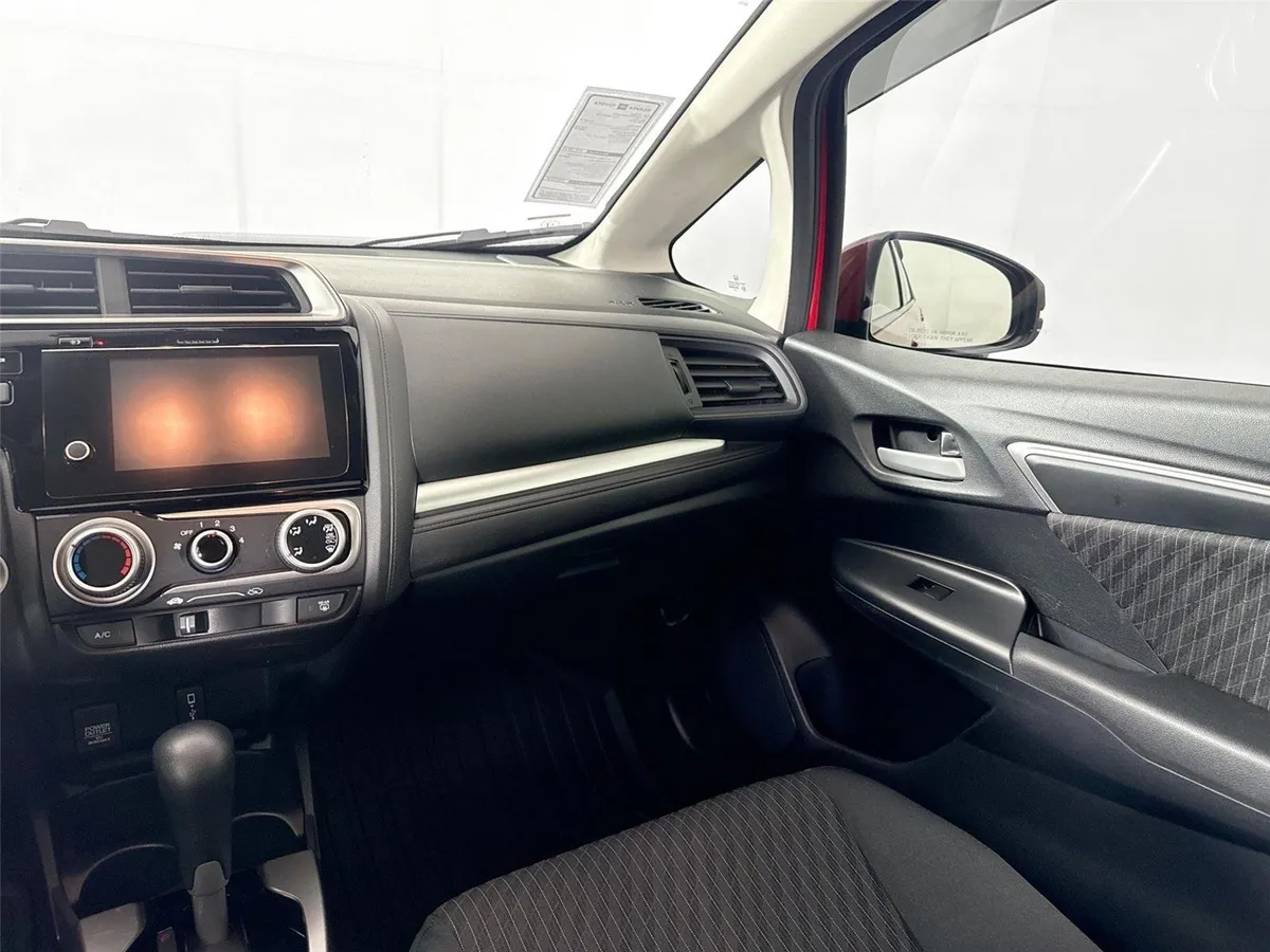 2019 Honda Fit EX thumbnail 30