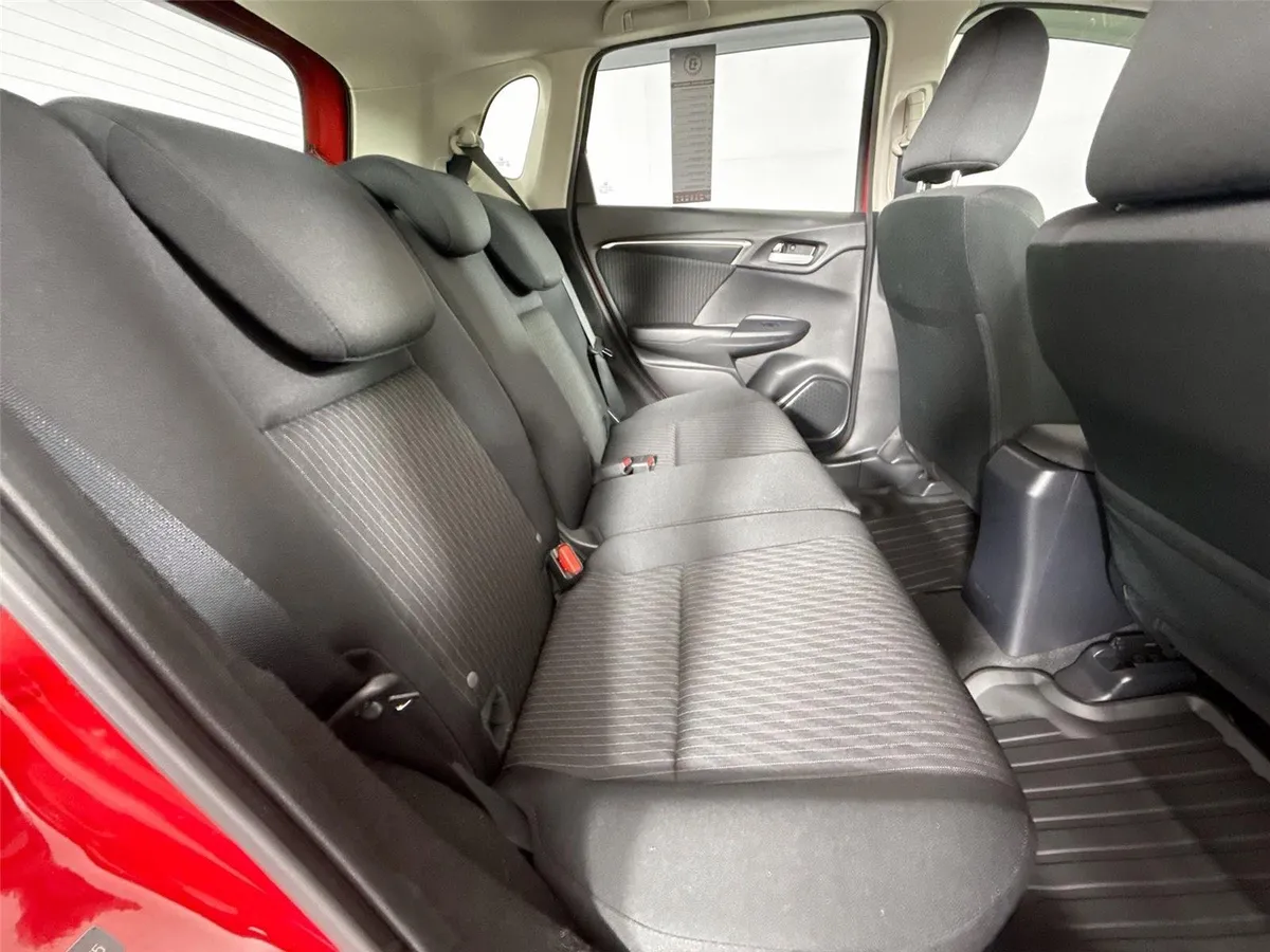 2019 Honda Fit EX thumbnail 33