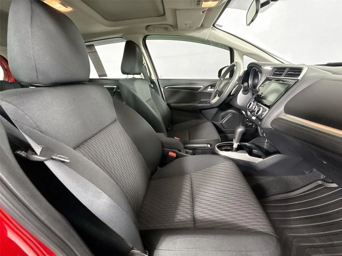 2019 Honda Fit EX thumbnail 34