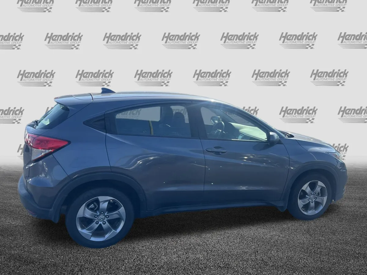 2019 Honda HR-V LX thumbnail 10