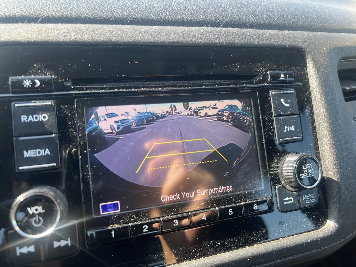 2019 Honda HR-V LX thumbnail 24