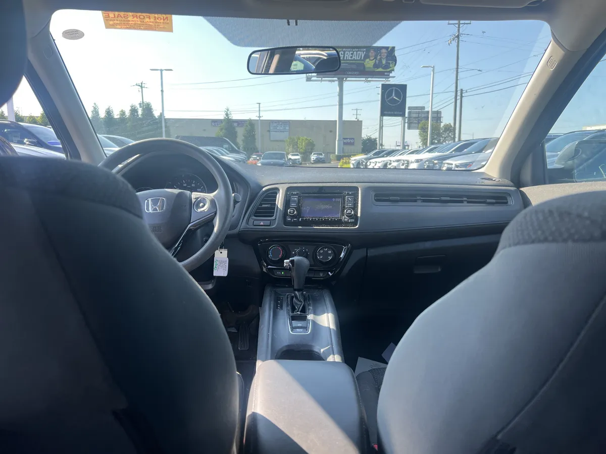 2019 Honda HR-V LX thumbnail 29