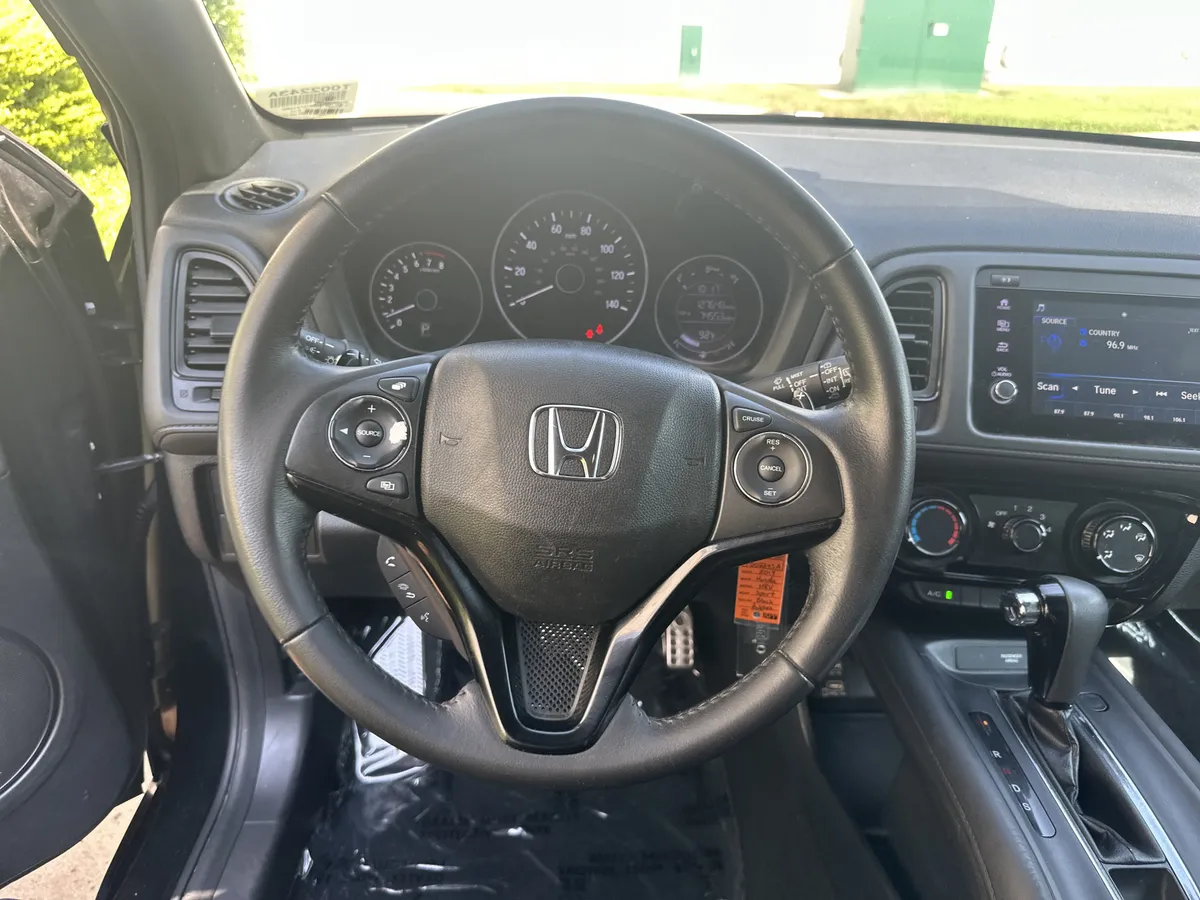 2019 Honda HR-V Sport thumbnail 18