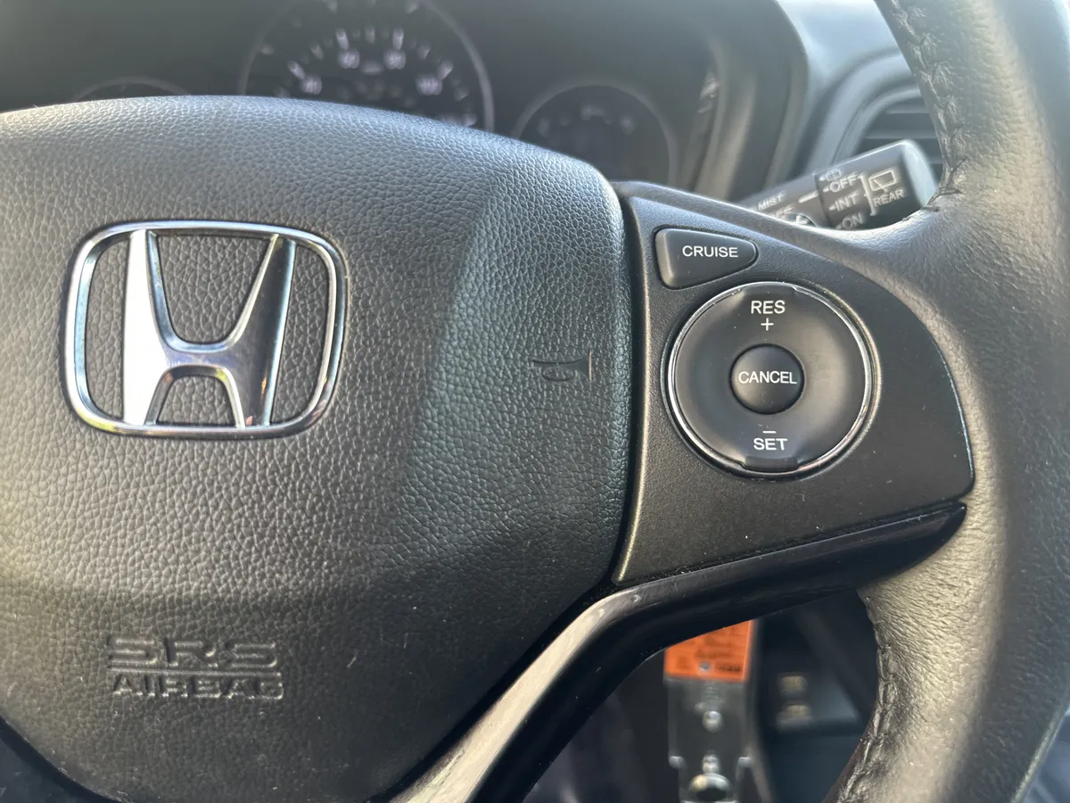 2019 Honda HR-V Sport thumbnail 21