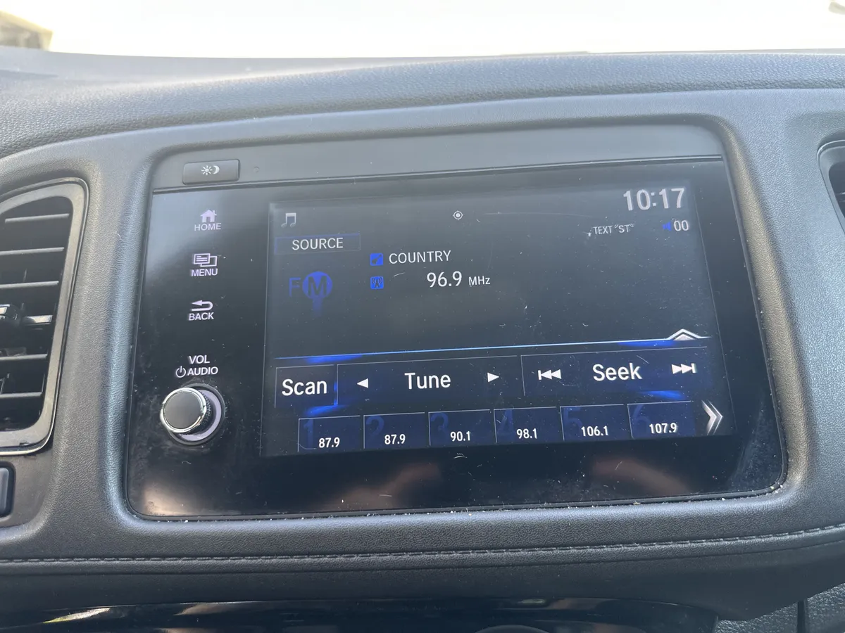 2019 Honda HR-V Sport thumbnail 25