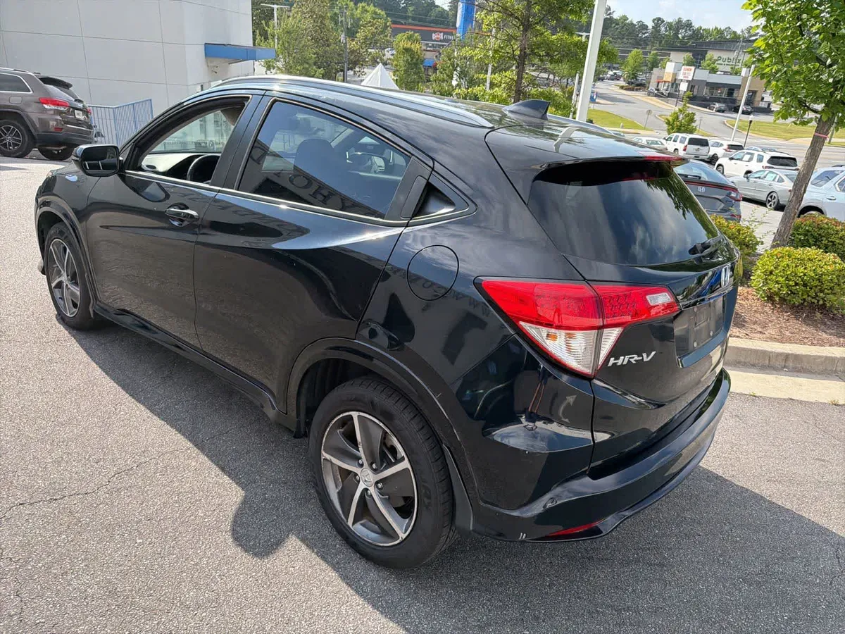 2019 Honda HR-V Touring AWD thumbnail 9