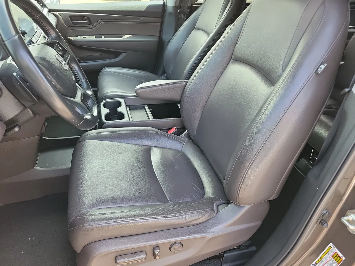 2019 Honda Odyssey EX-L thumbnail 11