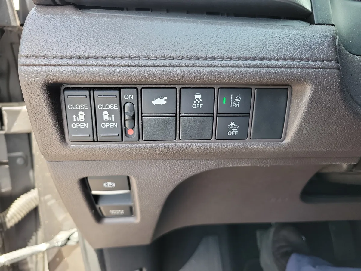 2019 Honda Odyssey EX-L thumbnail 26
