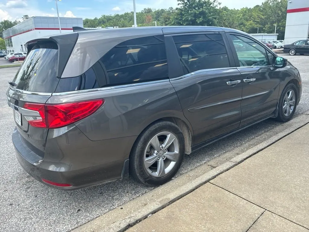 2019 Honda Odyssey EX-L thumbnail 3