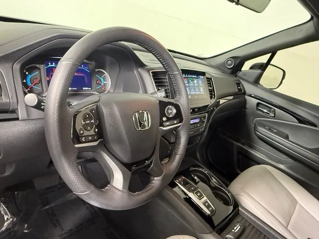 2019 Honda Passport Elite AWD thumbnail 17