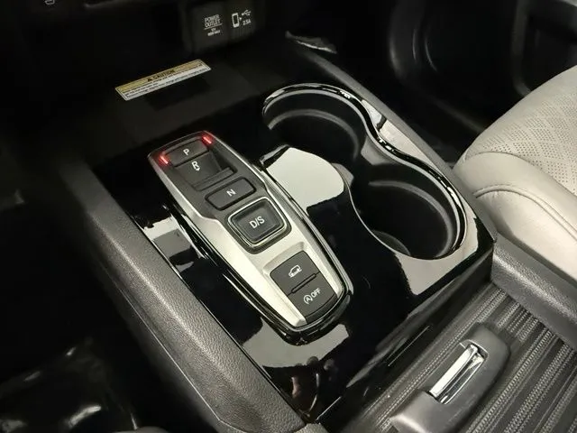 2019 Honda Passport Elite AWD thumbnail 26
