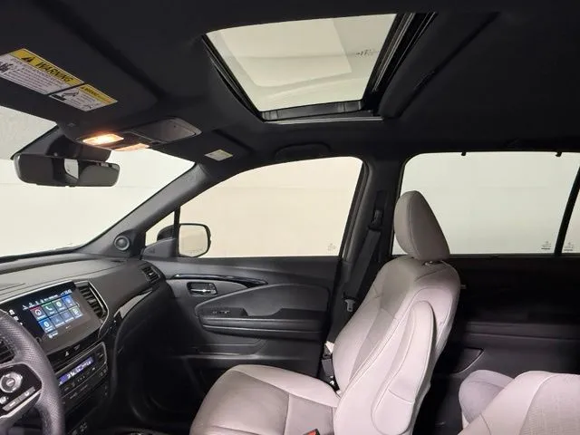 2019 Honda Passport Elite AWD thumbnail 36
