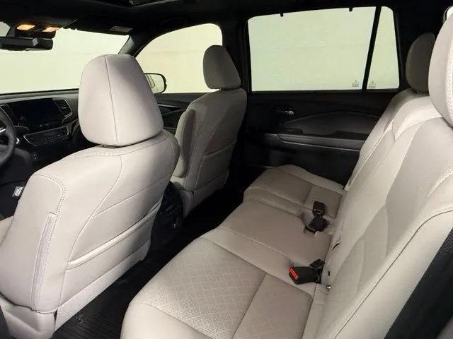 2019 Honda Passport Elite AWD thumbnail 44