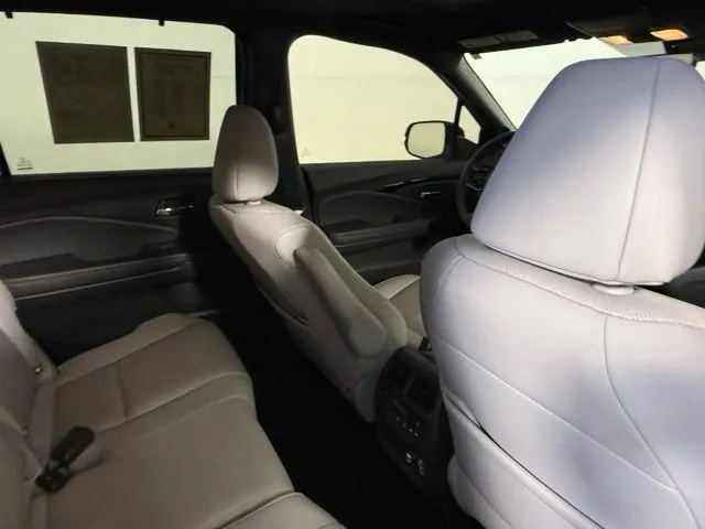 2019 Honda Passport Elite AWD thumbnail 48