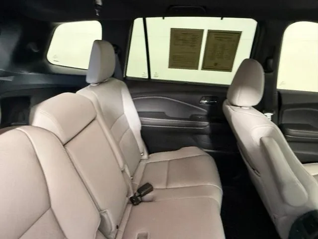 2019 Honda Passport Elite AWD thumbnail 50