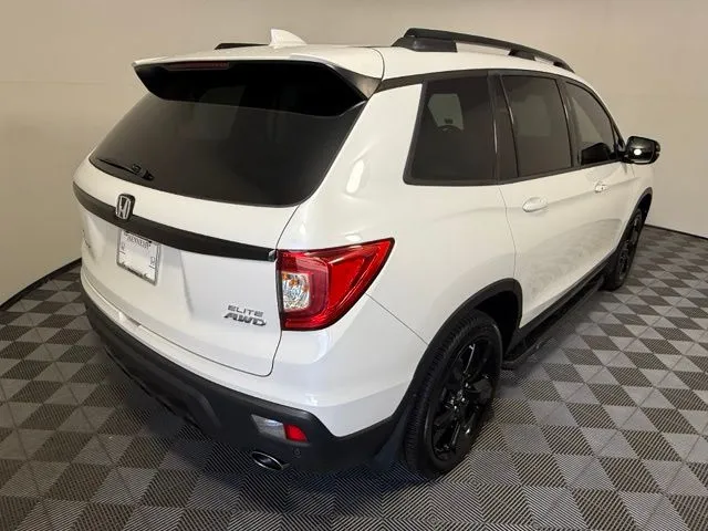 2019 Honda Passport Elite AWD thumbnail 6