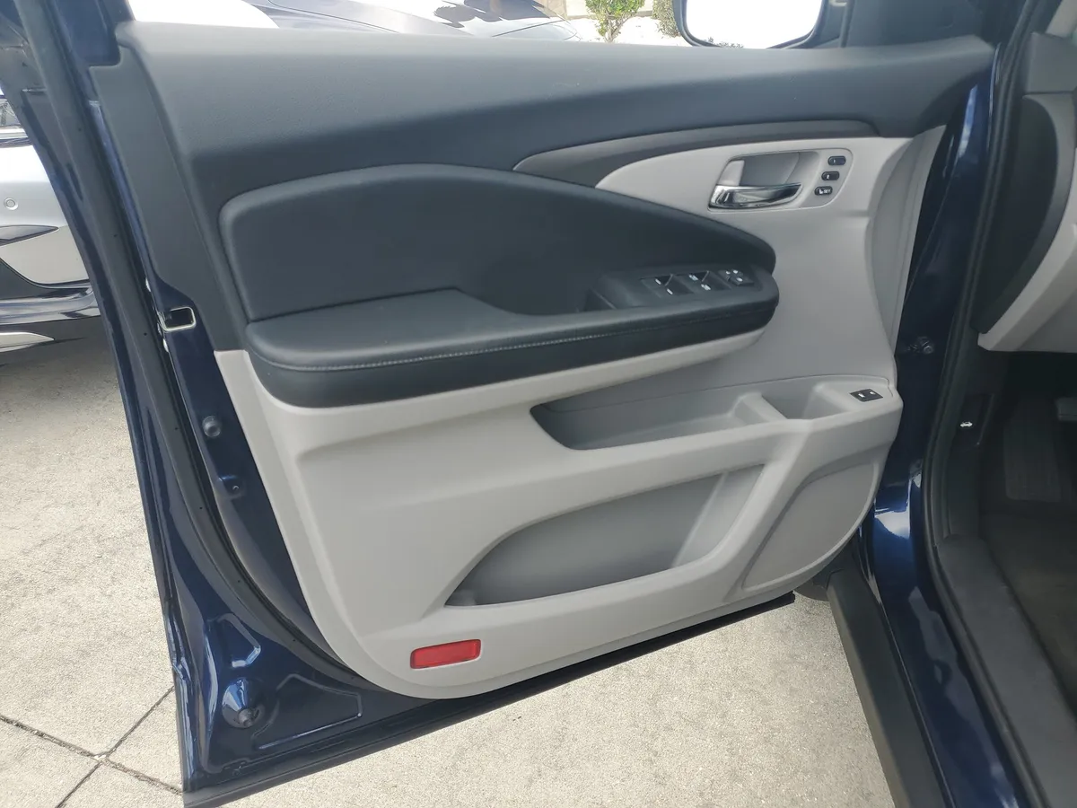 2019 Honda Pilot EX-L w/Navi & RES thumbnail 24