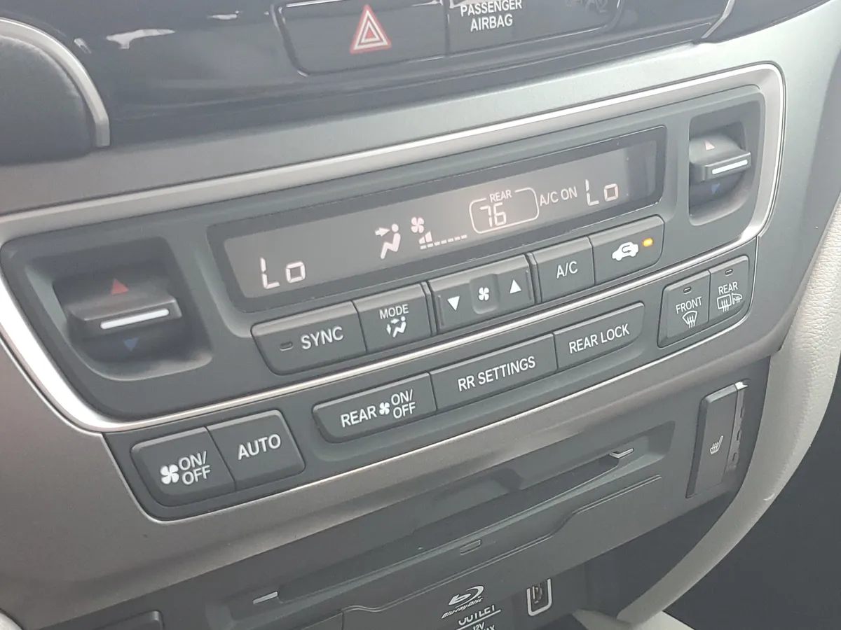 2019 Honda Pilot EX-L w/Navi & RES thumbnail 30