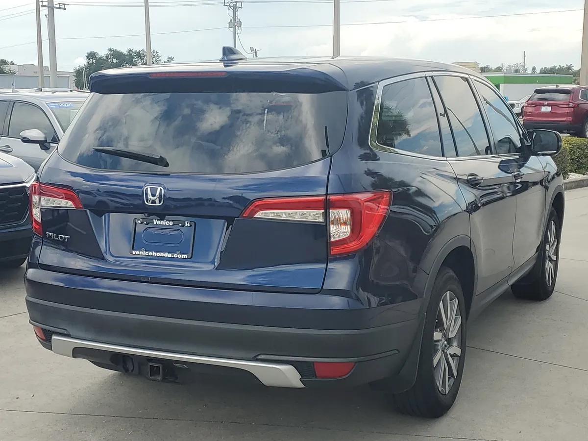 2019 Honda Pilot EX-L w/Navi & RES thumbnail 6