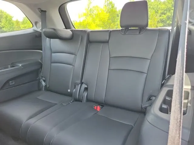 2019 Honda Pilot Touring thumbnail 10
