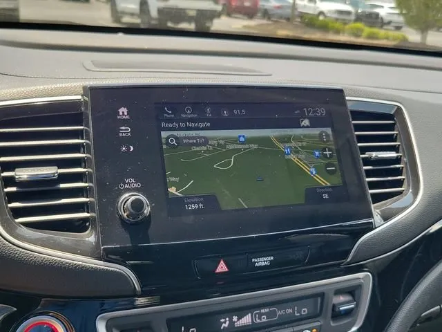 2019 Honda Pilot Touring thumbnail 24