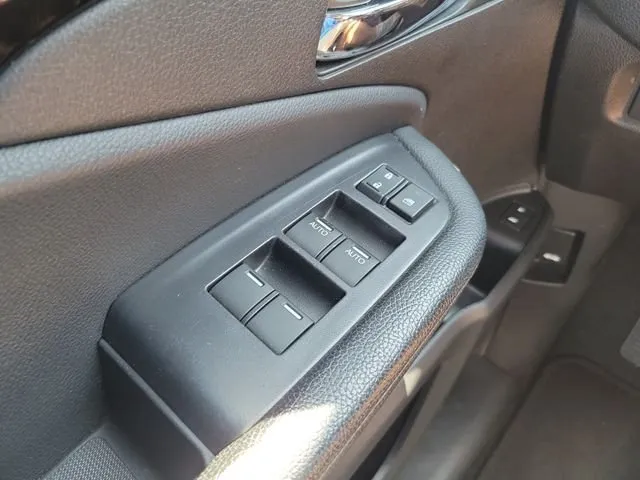 2019 Honda Pilot Touring thumbnail 32