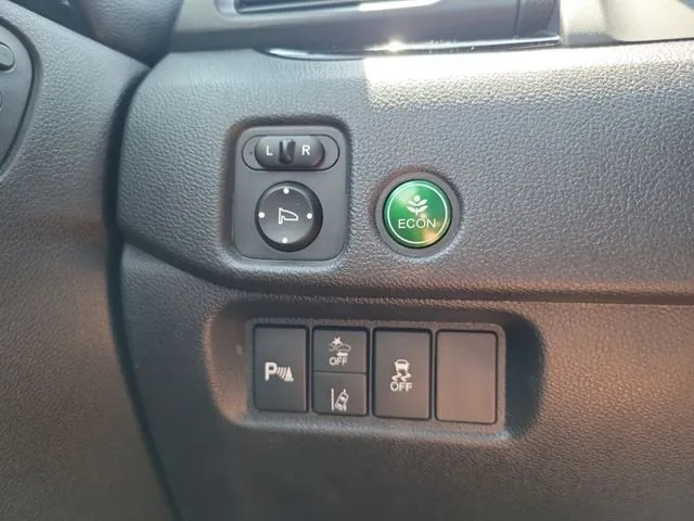 2019 Honda Pilot Touring thumbnail 33
