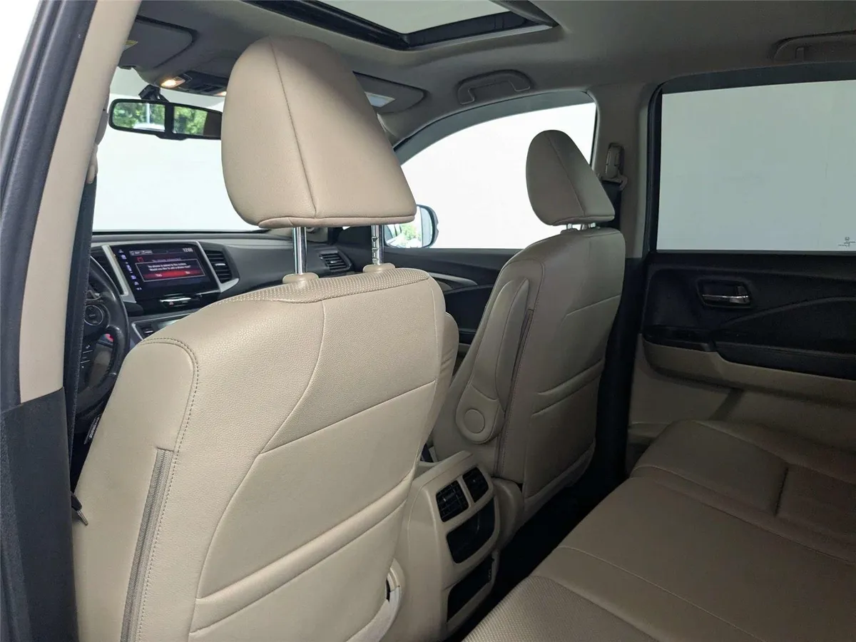 2019 Honda RIDGELINE RTLT thumbnail 38