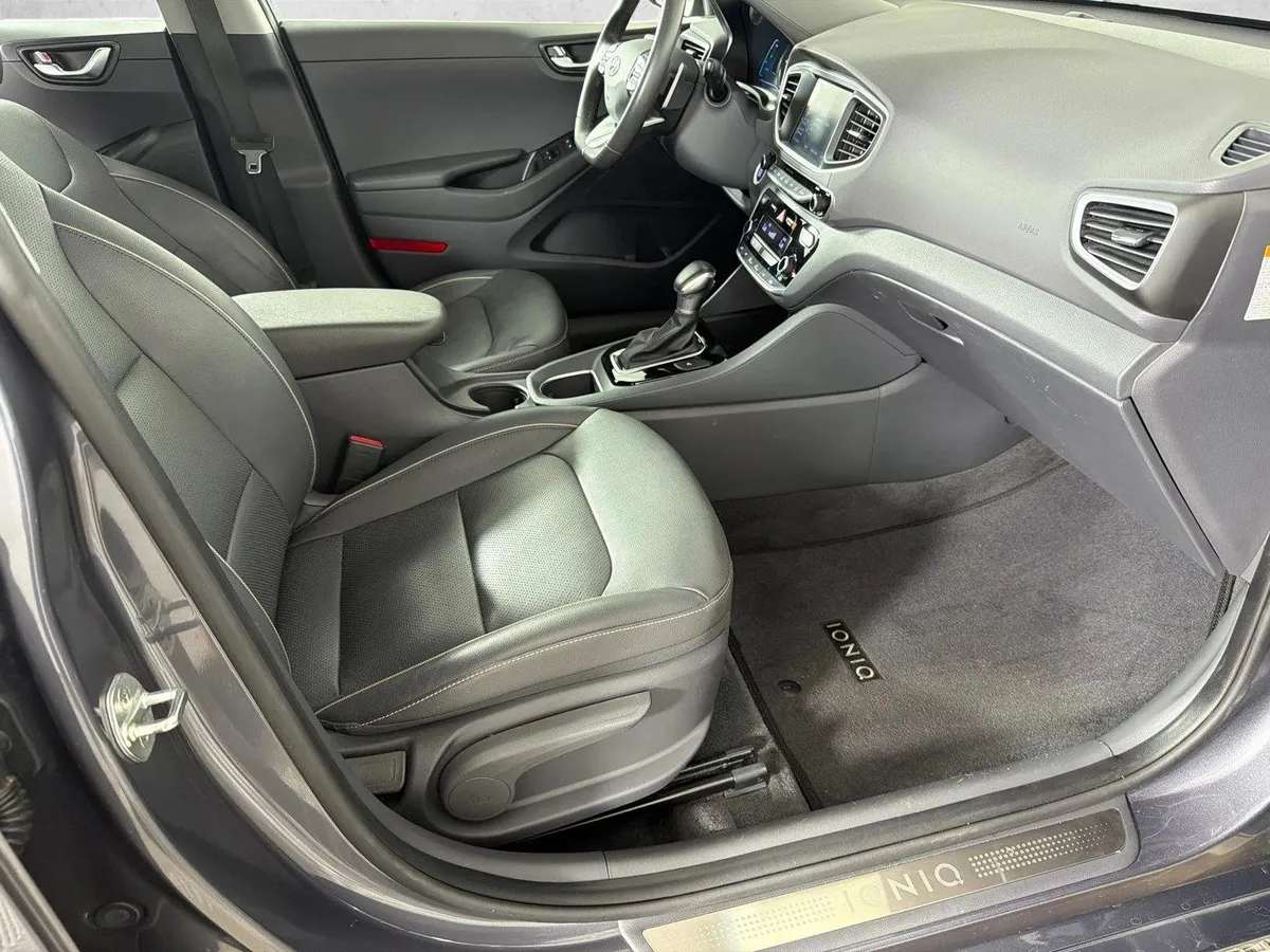 2019 Hyundai Ioniq Hybrid Limited thumbnail 14