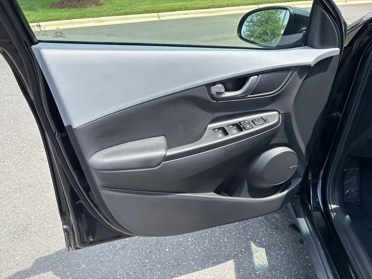 2019 Hyundai Kona Limited thumbnail 14
