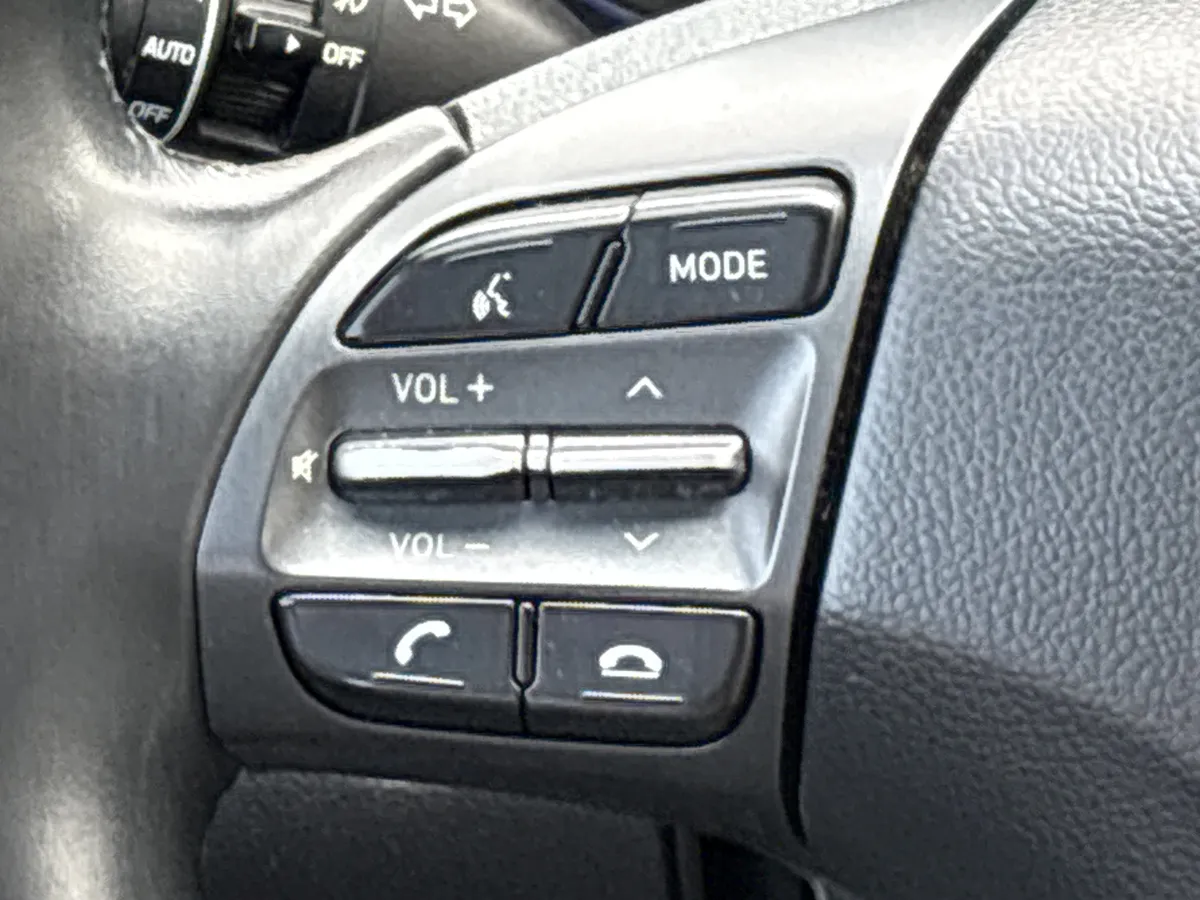 2019 Hyundai Kona Limited thumbnail 22
