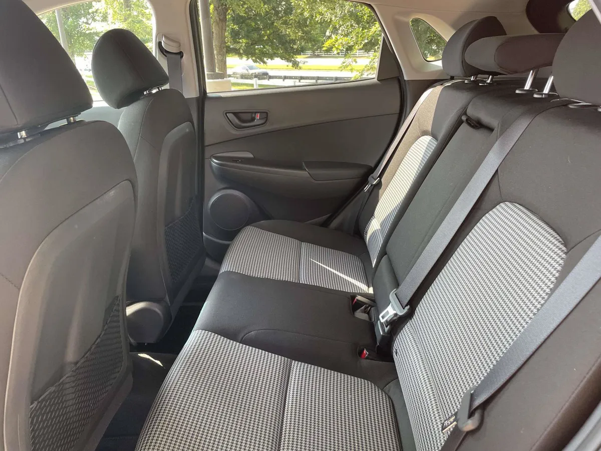 2019 Hyundai Kona SEL thumbnail 13